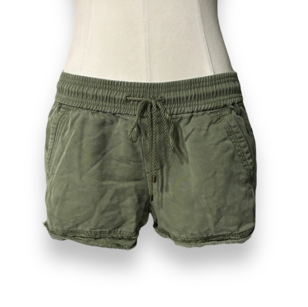 LOFT Drawstring Pull On Shorts